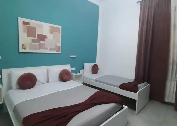 Justkey בית הארחה 3*