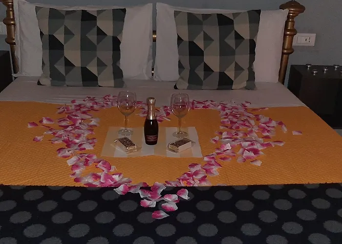 Justkey בית הארחה 3*